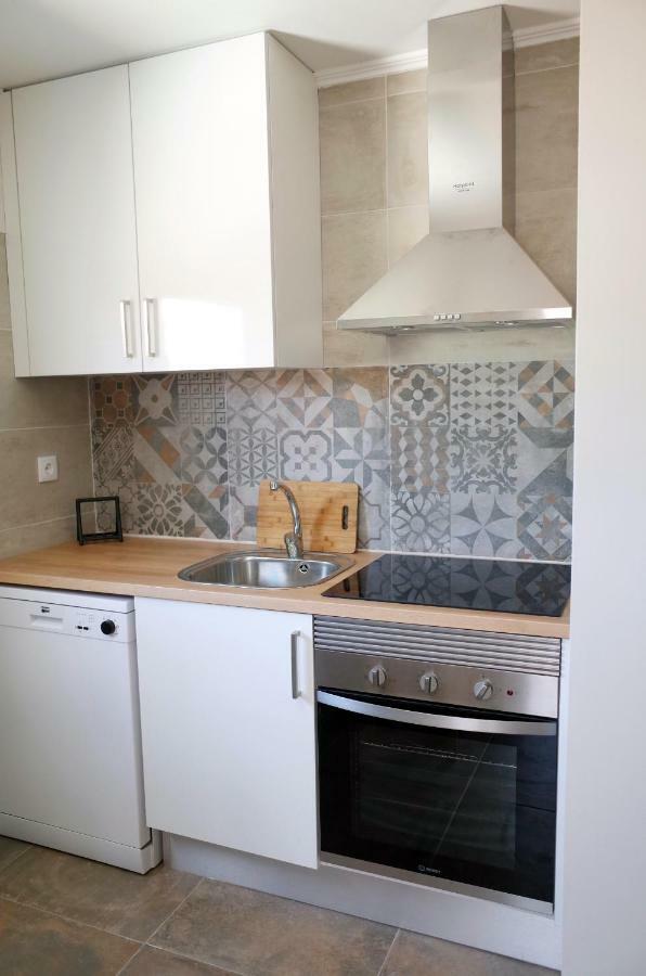 Lisbon Beach Apartments 2 Коста да Капарика Екстериор снимка