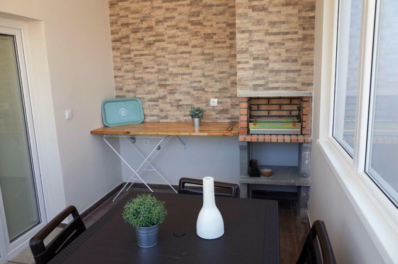 Lisbon Beach Apartments 2 Коста да Капарика Екстериор снимка